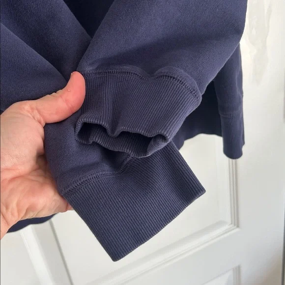 Mens Vineyard Vines hoodie - Picture 6 of 7